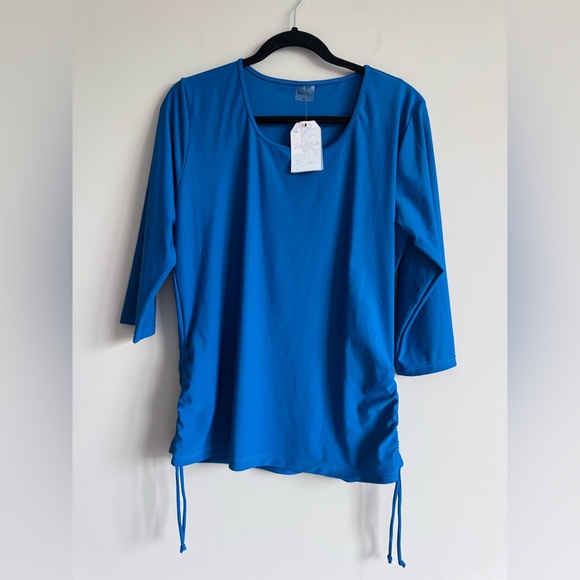 NWT Ella Mae Margaux Bright Blue Adjustable Cinch Scoop Neck 3/4 Sleeve Swim Top - Picture 1 of 7